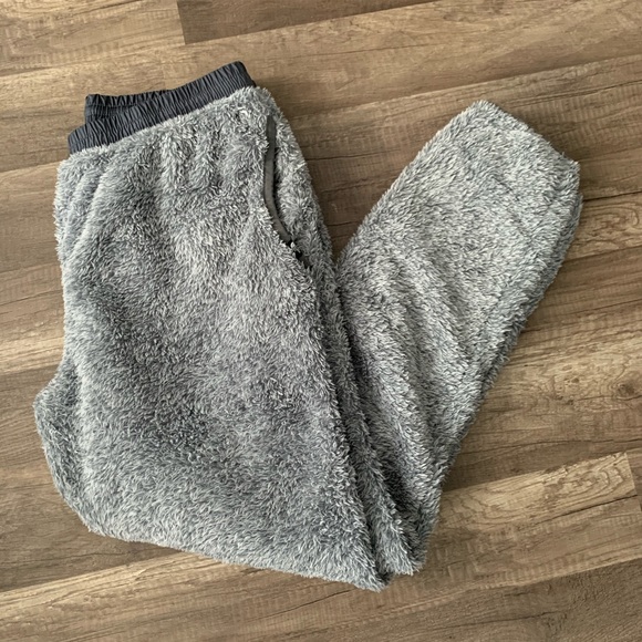 North face pants - Picture 4 of 6